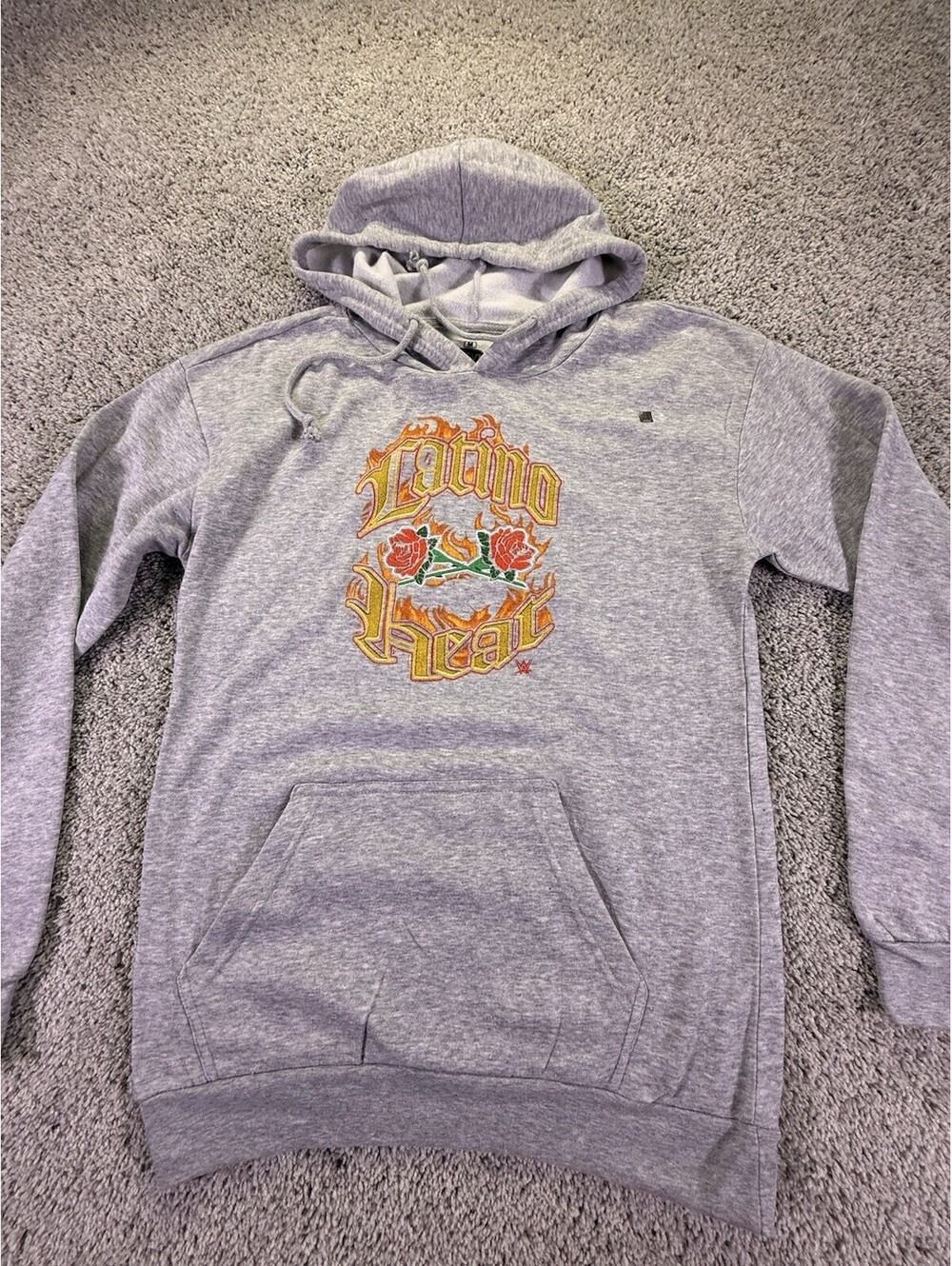 NWT WWE Latino Heat Hoodie Men’s Size Medium Gray